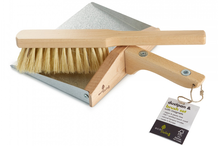 Magnetic Dustpan and Brush Set (Ecoliving)