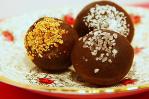 Brigadeiros (via myrealfoodlife.com)