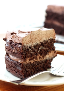 Chocolate Quinoa Cake (via barefeetinthekitchen.com)