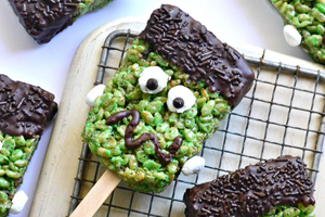 Frankenstein Crispy Treats (via forkandbeans.com)