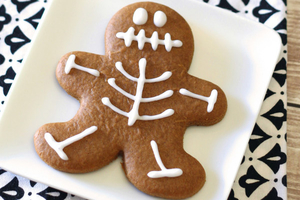 Gluten-Free Gingerbread Skeletons (via sarahbakesgfree.com)