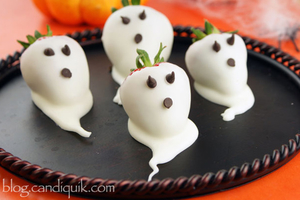 Strawberry Ghosts (via blog.candiquik.com)