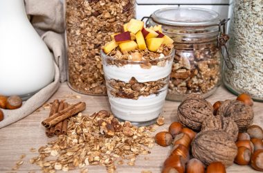 Cinnamon Nut Granola