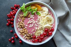 Bean Fruit Smoothie Bowl