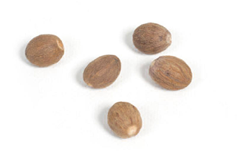 Whole Nutmeg 50g (Hampshire Foods)